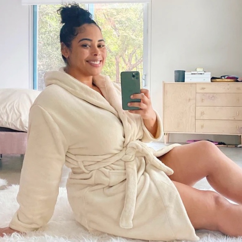 New Summer Rose Plus Size Cozy Robe Beige Cream Color Soft Comfy Fabric